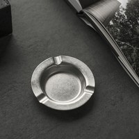 Noir 凝雪煙灰缸
